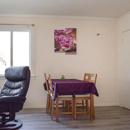 Stunning In W/ 2 Bedrooms Apartmán